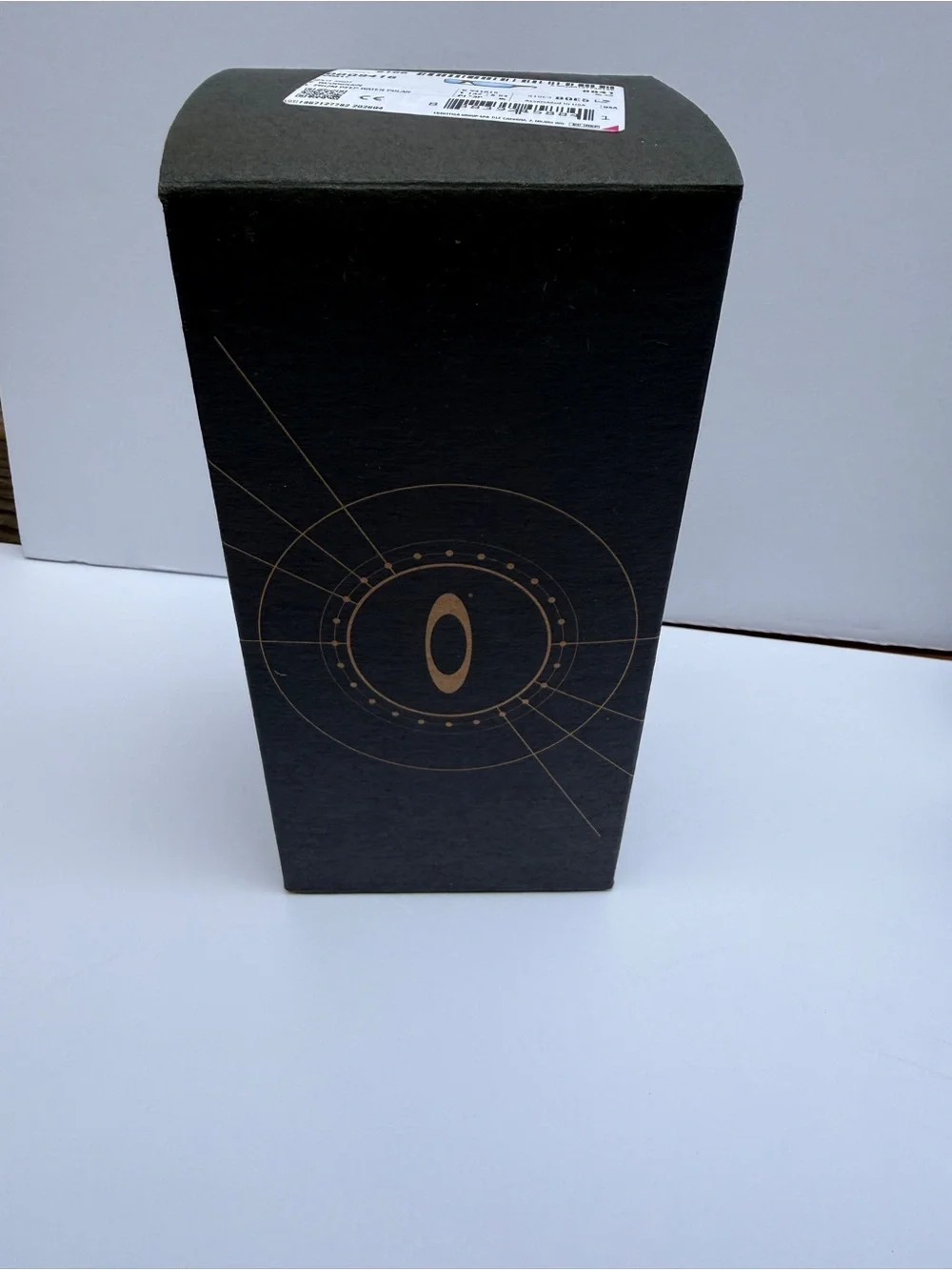 Oakley Matte Black Sunglasses Case w/twmple cables/strap NWbox no glasses.
